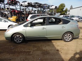 2006 TOYOTA PRIUS GREEN 1.5 AT Z20900